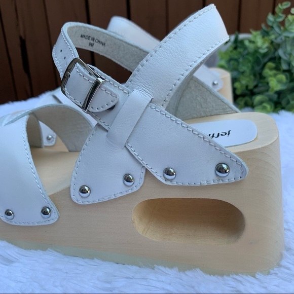 Jeffrey Campbell | NWOB White Platform Sandals - Picture 7 of 16